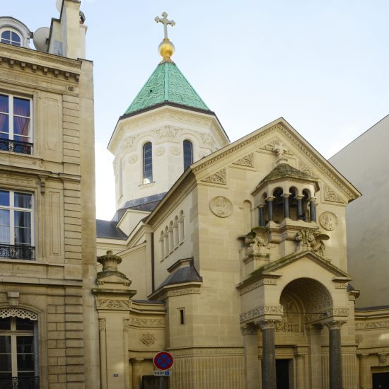 05-Eglise Arménienne-rue Jean Goujon